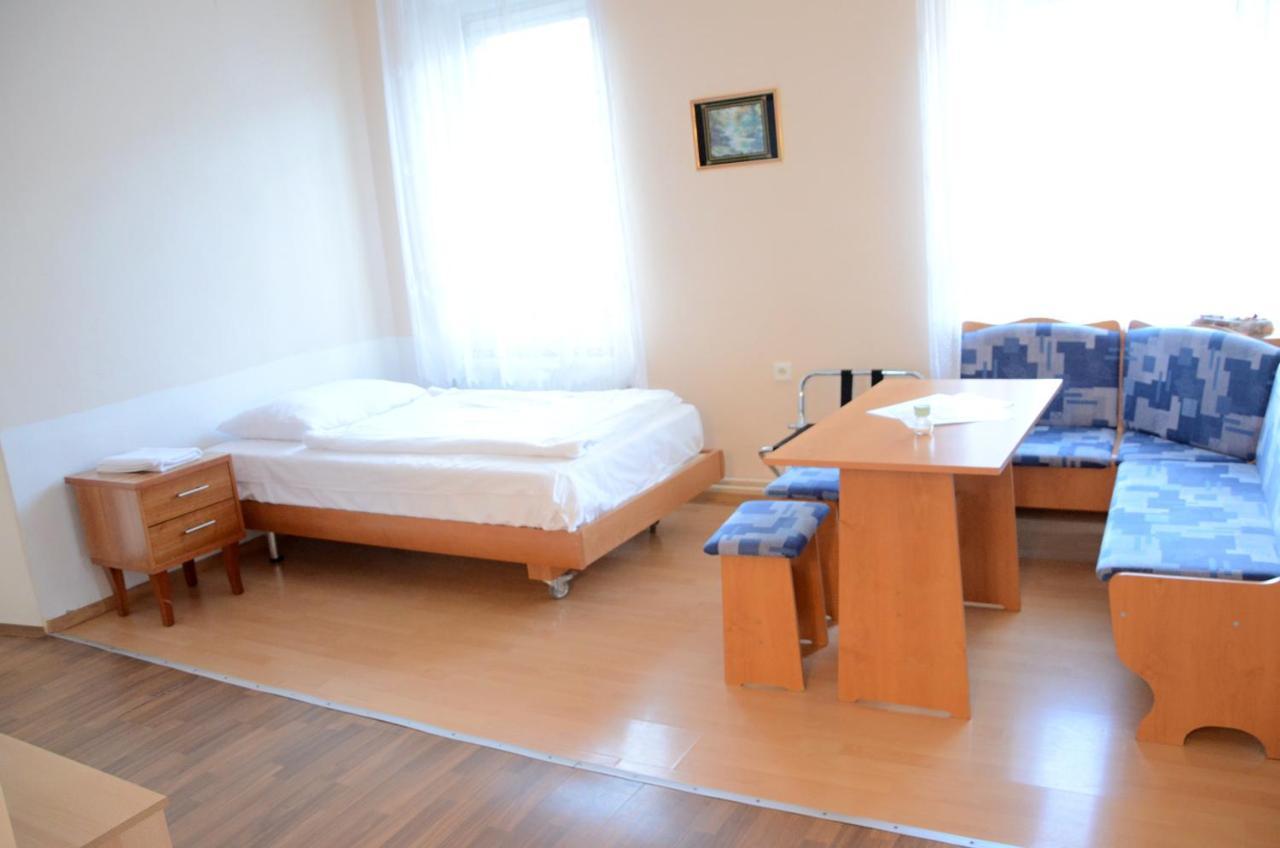 Penzion Mlynicky Dvur Červená Voda 외부 사진